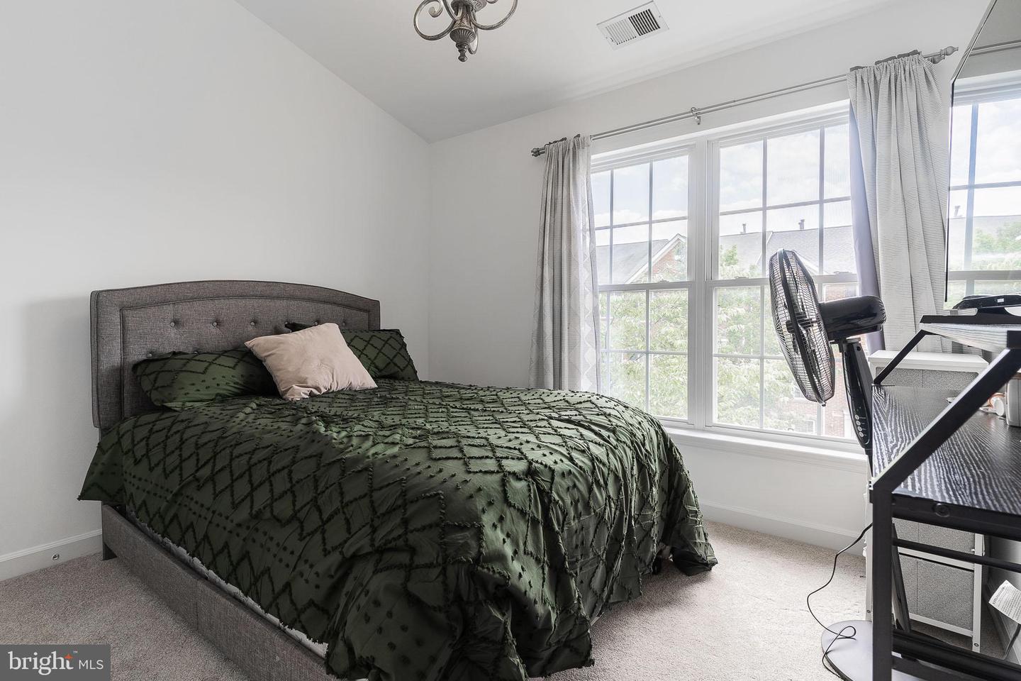 5315 CUPIDS DART DR, CENTREVILLE, Virginia 20120, 3 Bedrooms Bedrooms, ,3 BathroomsBathrooms,Residential,For sale,5315 CUPIDS DART DR,VAFX2240514 MLS # VAFX2240514