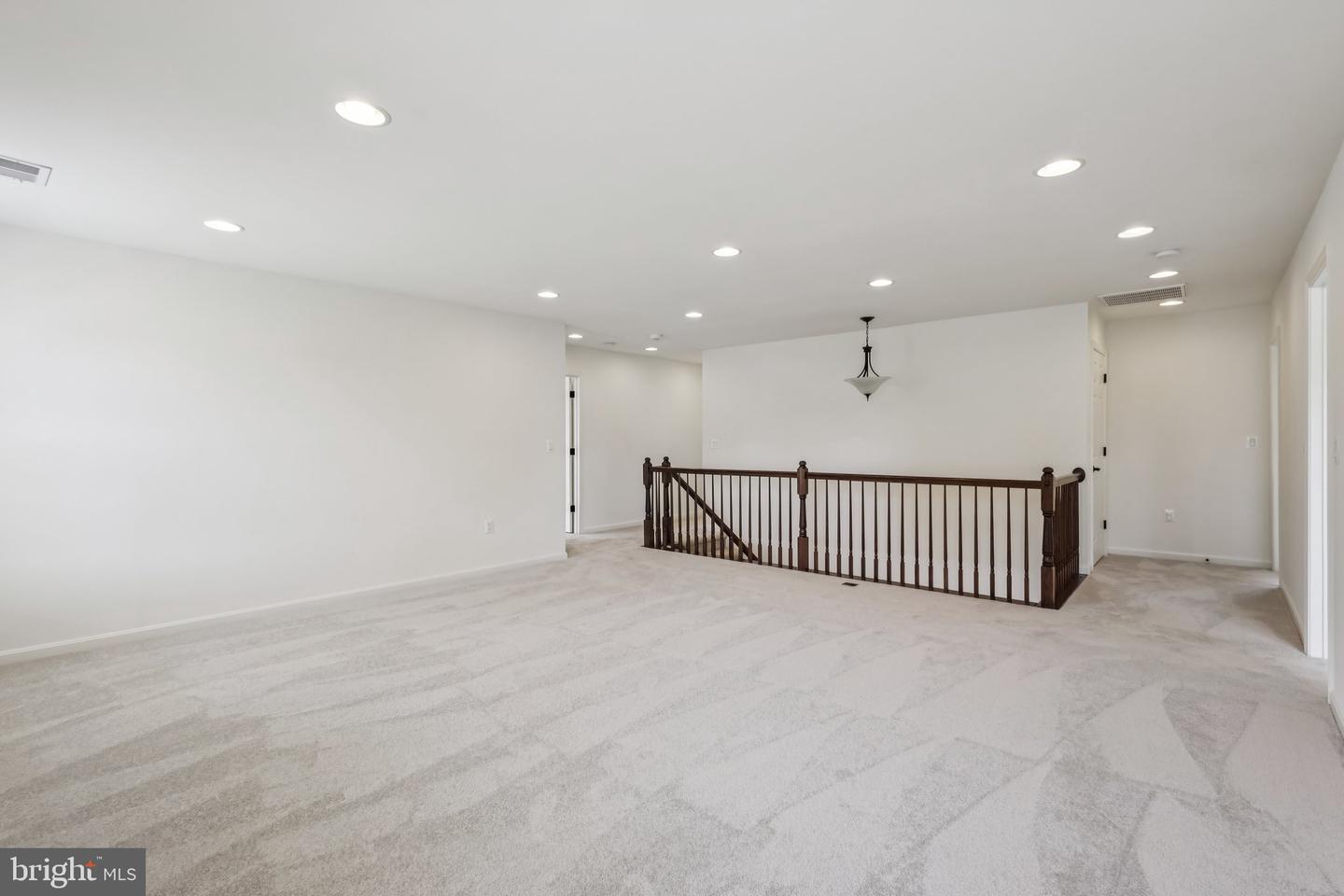 14874 ABILENE WAY, WOODBRIDGE, Virginia 22193, 6 Bedrooms Bedrooms, ,5 BathroomsBathrooms,Residential,For sale,14874 ABILENE WAY,VAPW2094618 MLS # VAPW2094618