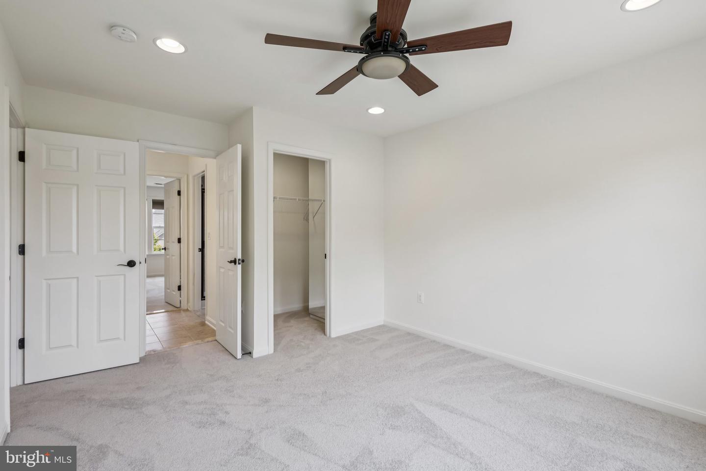 14874 ABILENE WAY, WOODBRIDGE, Virginia 22193, 6 Bedrooms Bedrooms, ,5 BathroomsBathrooms,Residential,For sale,14874 ABILENE WAY,VAPW2094618 MLS # VAPW2094618