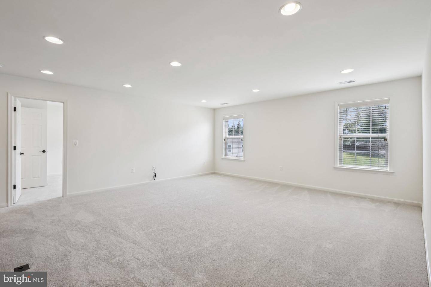 14874 ABILENE WAY, WOODBRIDGE, Virginia 22193, 6 Bedrooms Bedrooms, ,5 BathroomsBathrooms,Residential,For sale,14874 ABILENE WAY,VAPW2094618 MLS # VAPW2094618