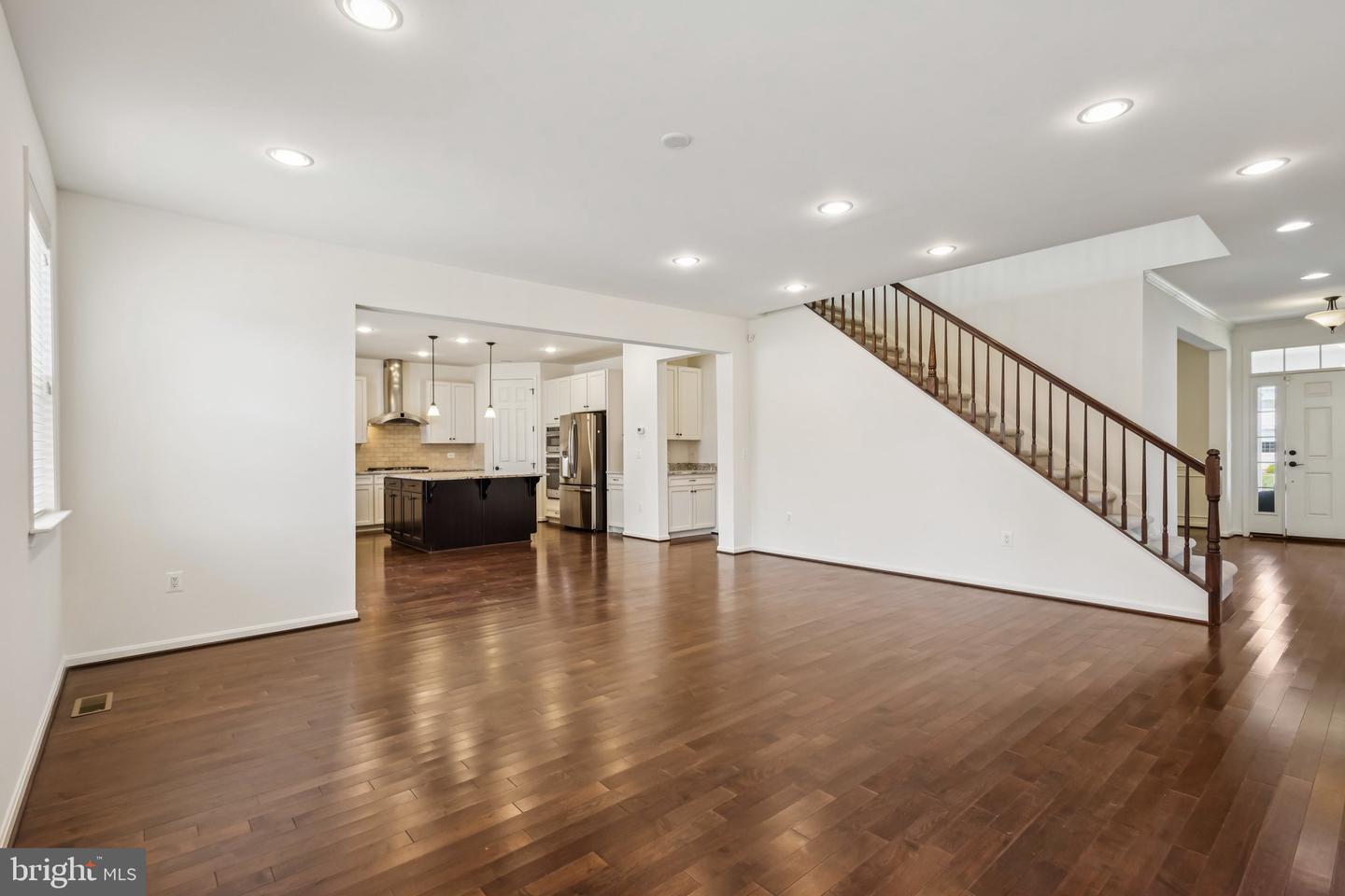 14874 ABILENE WAY, WOODBRIDGE, Virginia 22193, 6 Bedrooms Bedrooms, ,5 BathroomsBathrooms,Residential,For sale,14874 ABILENE WAY,VAPW2094618 MLS # VAPW2094618