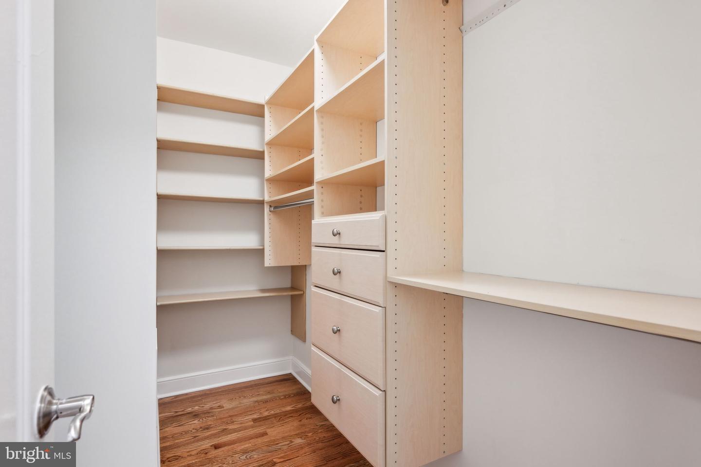 2444 TUNLAW RD NW, WASHINGTON, District Of Columbia 20007, 4 Bedrooms Bedrooms, ,4 BathroomsBathrooms,Residential,For sale,2444 TUNLAW RD NW,DCDC2200552 MLS # DCDC2200552