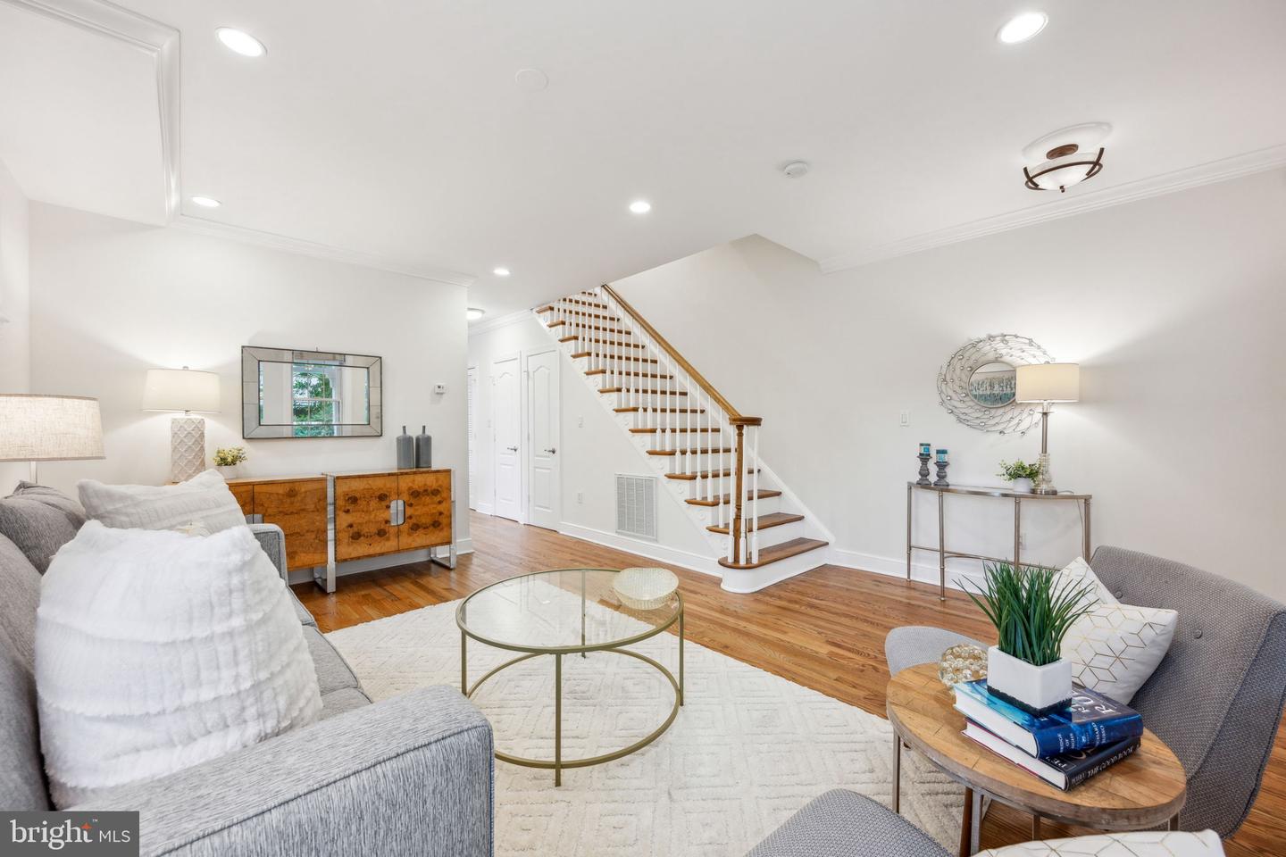 2444 TUNLAW RD NW, WASHINGTON, District Of Columbia 20007, 4 Bedrooms Bedrooms, ,4 BathroomsBathrooms,Residential,For sale,2444 TUNLAW RD NW,DCDC2200552 MLS # DCDC2200552