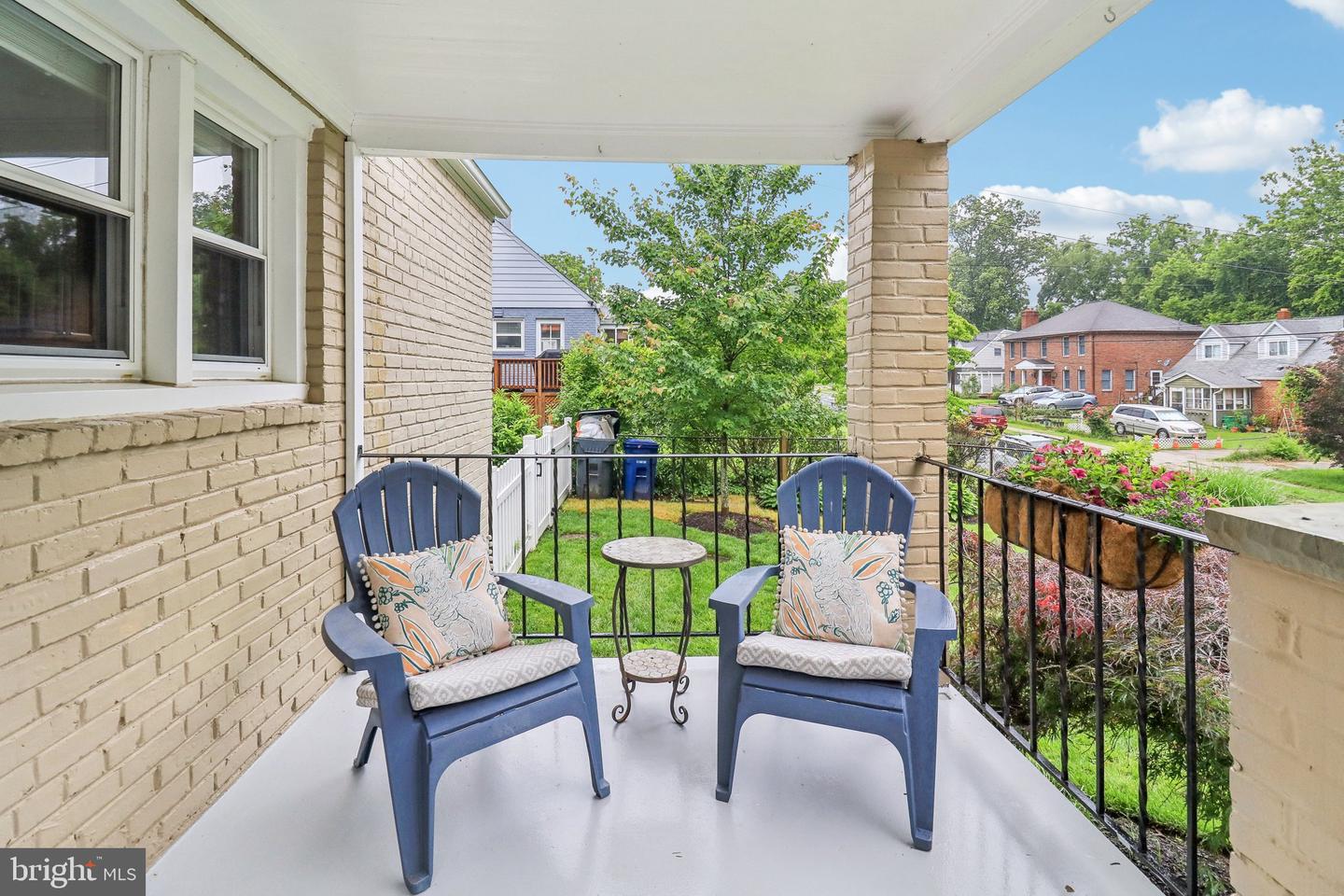 7137 OAKLAND AVE, FALLS CHURCH, Virginia 22042, 3 Bedrooms Bedrooms, ,3 BathroomsBathrooms,Residential,For sale,7137 OAKLAND AVE,VAFX2240894 MLS # VAFX2240894