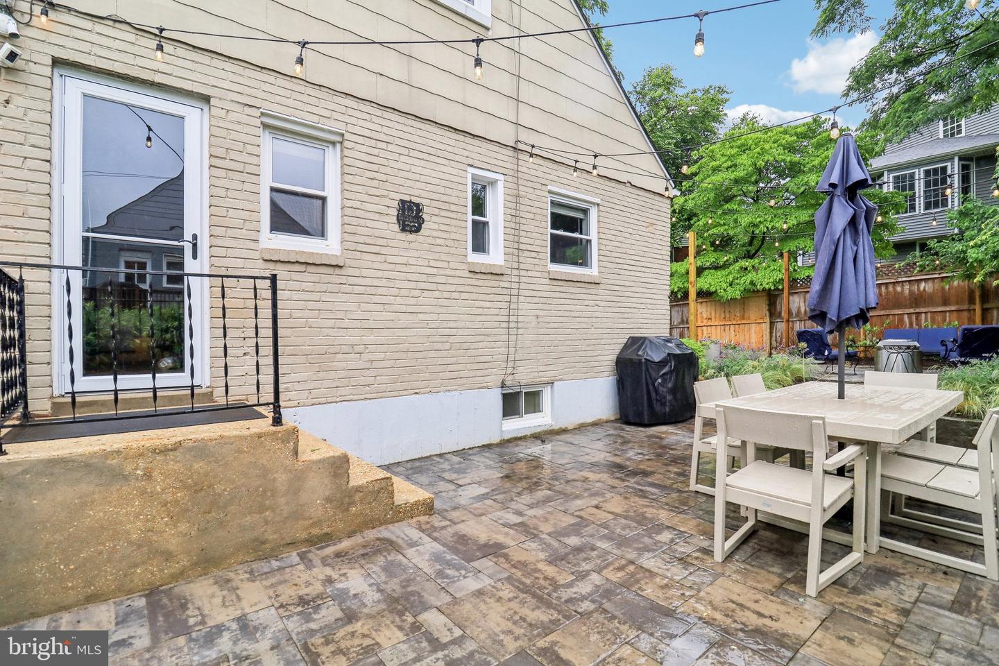 7137 OAKLAND AVE, FALLS CHURCH, Virginia 22042, 3 Bedrooms Bedrooms, ,3 BathroomsBathrooms,Residential,For sale,7137 OAKLAND AVE,VAFX2240894 MLS # VAFX2240894