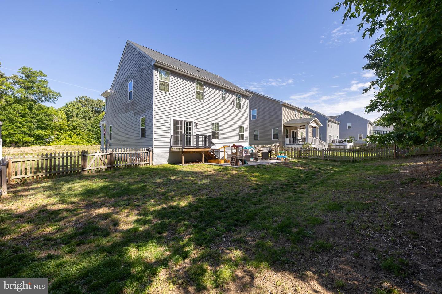 126 BROOKE VILLAGE DR, FREDERICKSBURG, Virginia 22405, 4 Bedrooms Bedrooms, ,2 BathroomsBathrooms,Residential,For sale,126 BROOKE VILLAGE DR,VAST2038850 MLS # VAST2038850