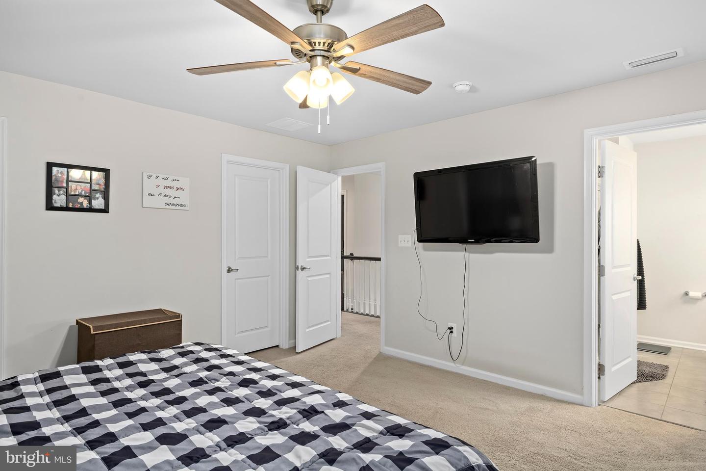 126 BROOKE VILLAGE DR, FREDERICKSBURG, Virginia 22405, 4 Bedrooms Bedrooms, ,2 BathroomsBathrooms,Residential,For sale,126 BROOKE VILLAGE DR,VAST2038850 MLS # VAST2038850