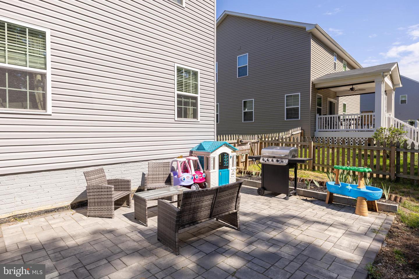 126 BROOKE VILLAGE DR, FREDERICKSBURG, Virginia 22405, 4 Bedrooms Bedrooms, ,2 BathroomsBathrooms,Residential,For sale,126 BROOKE VILLAGE DR,VAST2038850 MLS # VAST2038850
