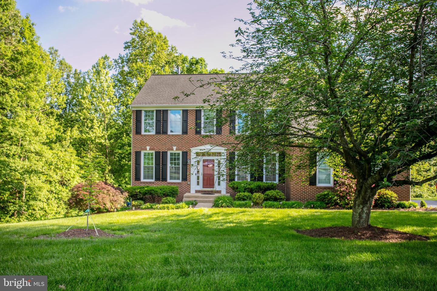 14800 GREEN POST CT, CENTREVILLE, Virginia 20121, 6 Bedrooms Bedrooms, ,4 BathroomsBathrooms,Residential,For sale,14800 GREEN POST CT,VAFX2240960 MLS # VAFX2240960