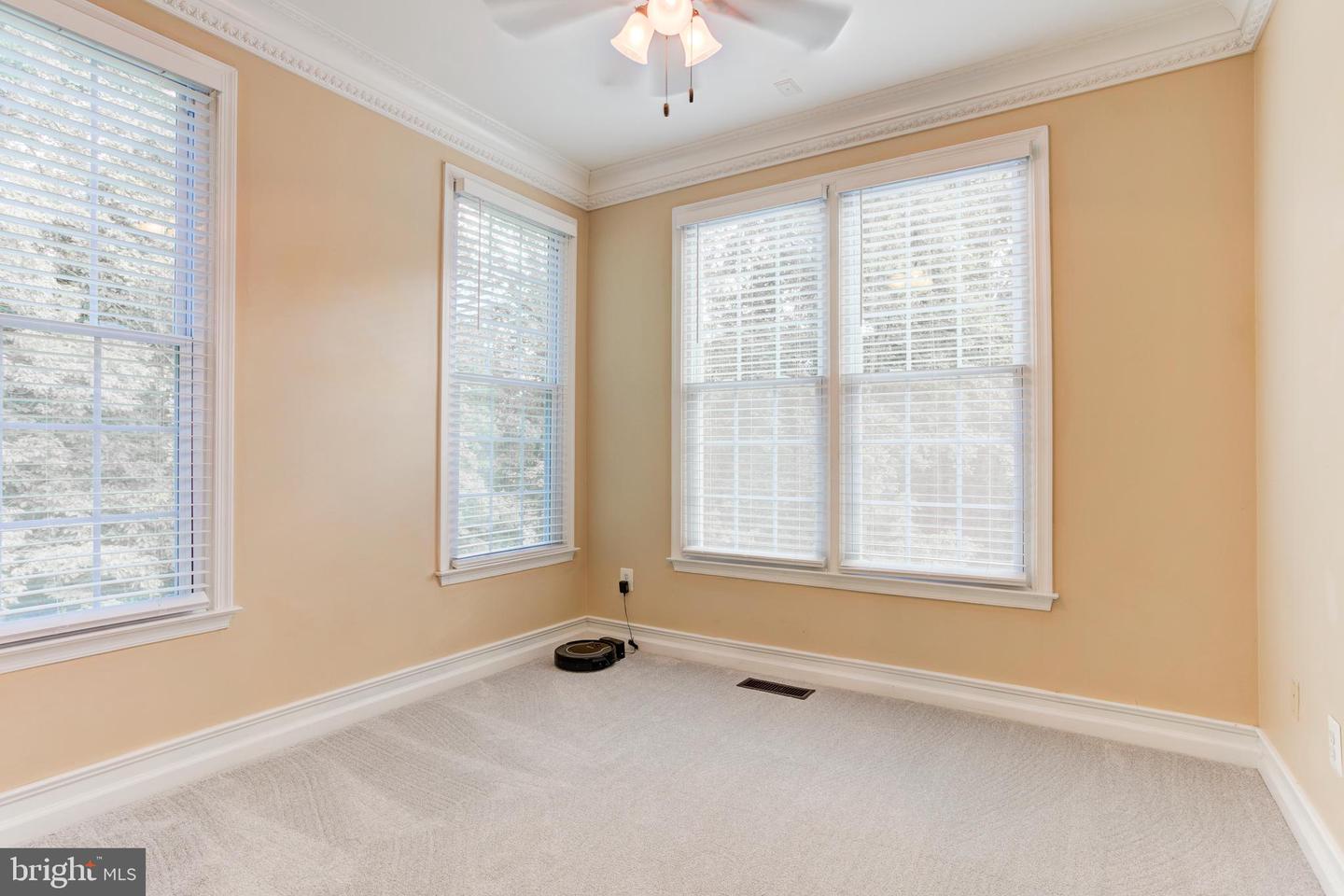 14800 GREEN POST CT, CENTREVILLE, Virginia 20121, 6 Bedrooms Bedrooms, ,4 BathroomsBathrooms,Residential,For sale,14800 GREEN POST CT,VAFX2240960 MLS # VAFX2240960