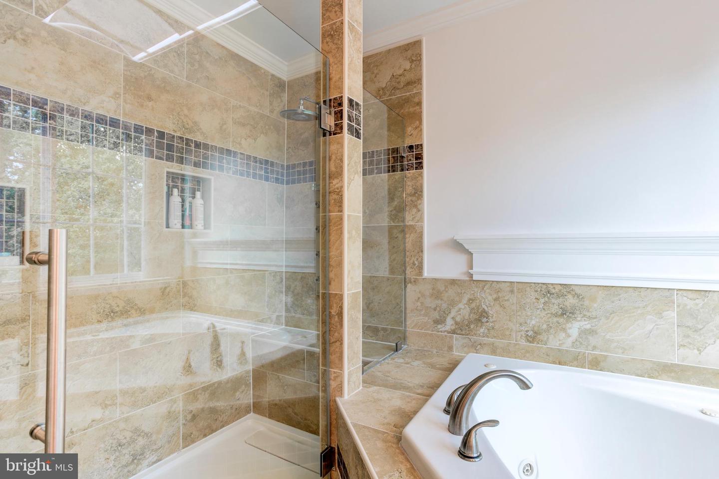 14800 GREEN POST CT, CENTREVILLE, Virginia 20121, 6 Bedrooms Bedrooms, ,4 BathroomsBathrooms,Residential,For sale,14800 GREEN POST CT,VAFX2240960 MLS # VAFX2240960