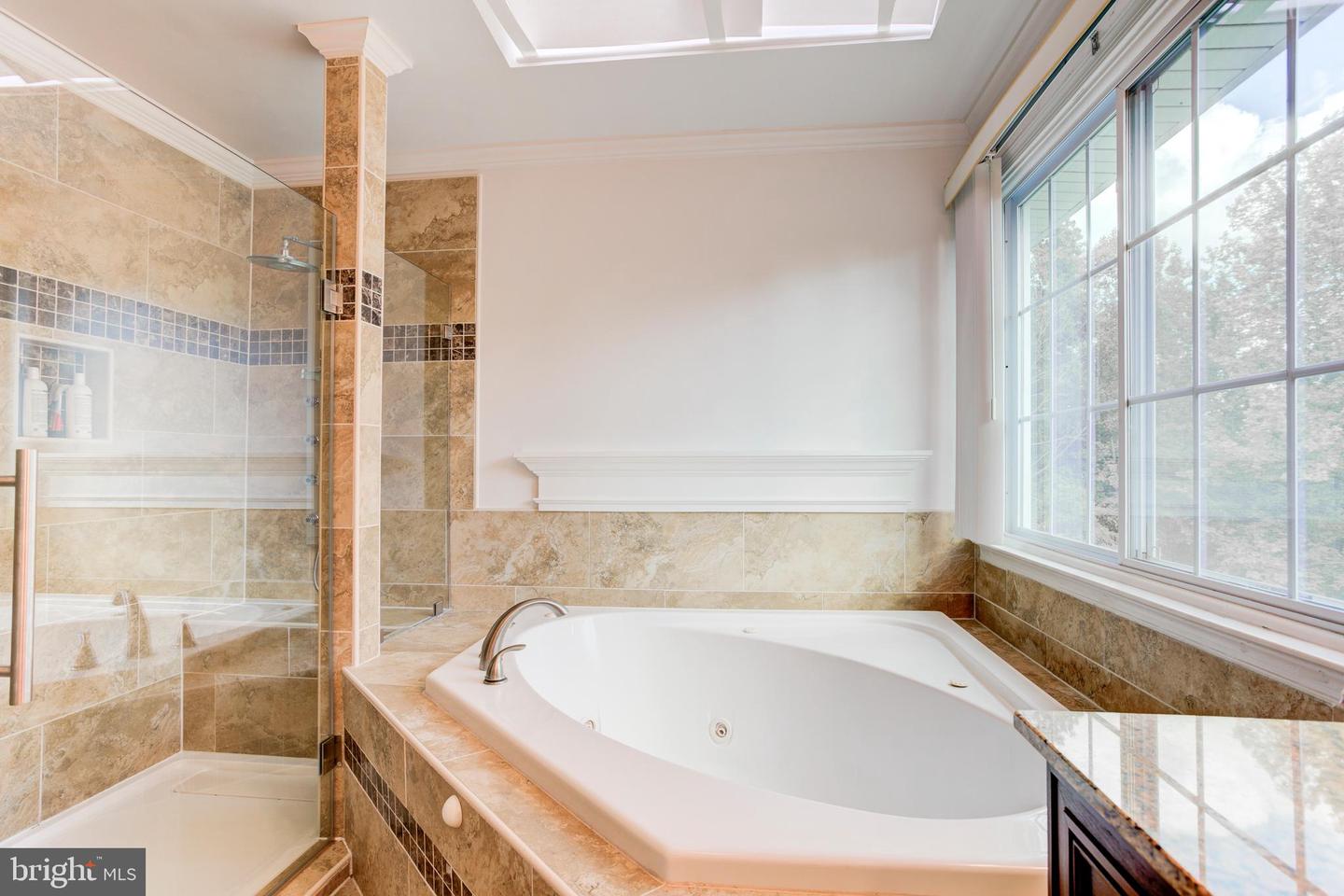 14800 GREEN POST CT, CENTREVILLE, Virginia 20121, 6 Bedrooms Bedrooms, ,4 BathroomsBathrooms,Residential,For sale,14800 GREEN POST CT,VAFX2240960 MLS # VAFX2240960