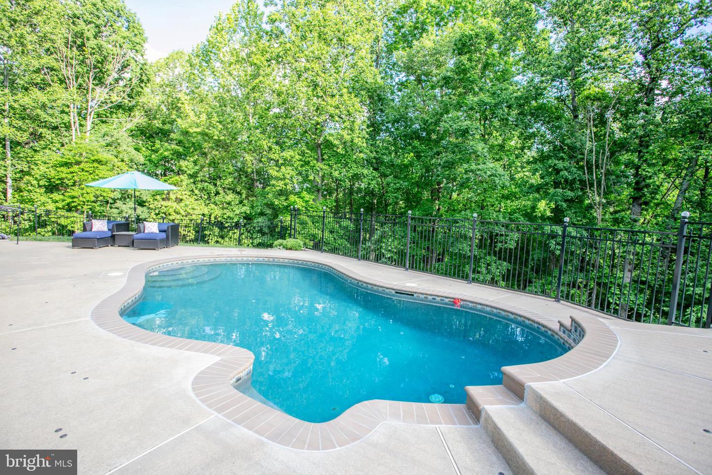 14800 GREEN POST CT, CENTREVILLE, Virginia 20121, 6 Bedrooms Bedrooms, ,4 BathroomsBathrooms,Residential,For sale,14800 GREEN POST CT,VAFX2240960 MLS # VAFX2240960