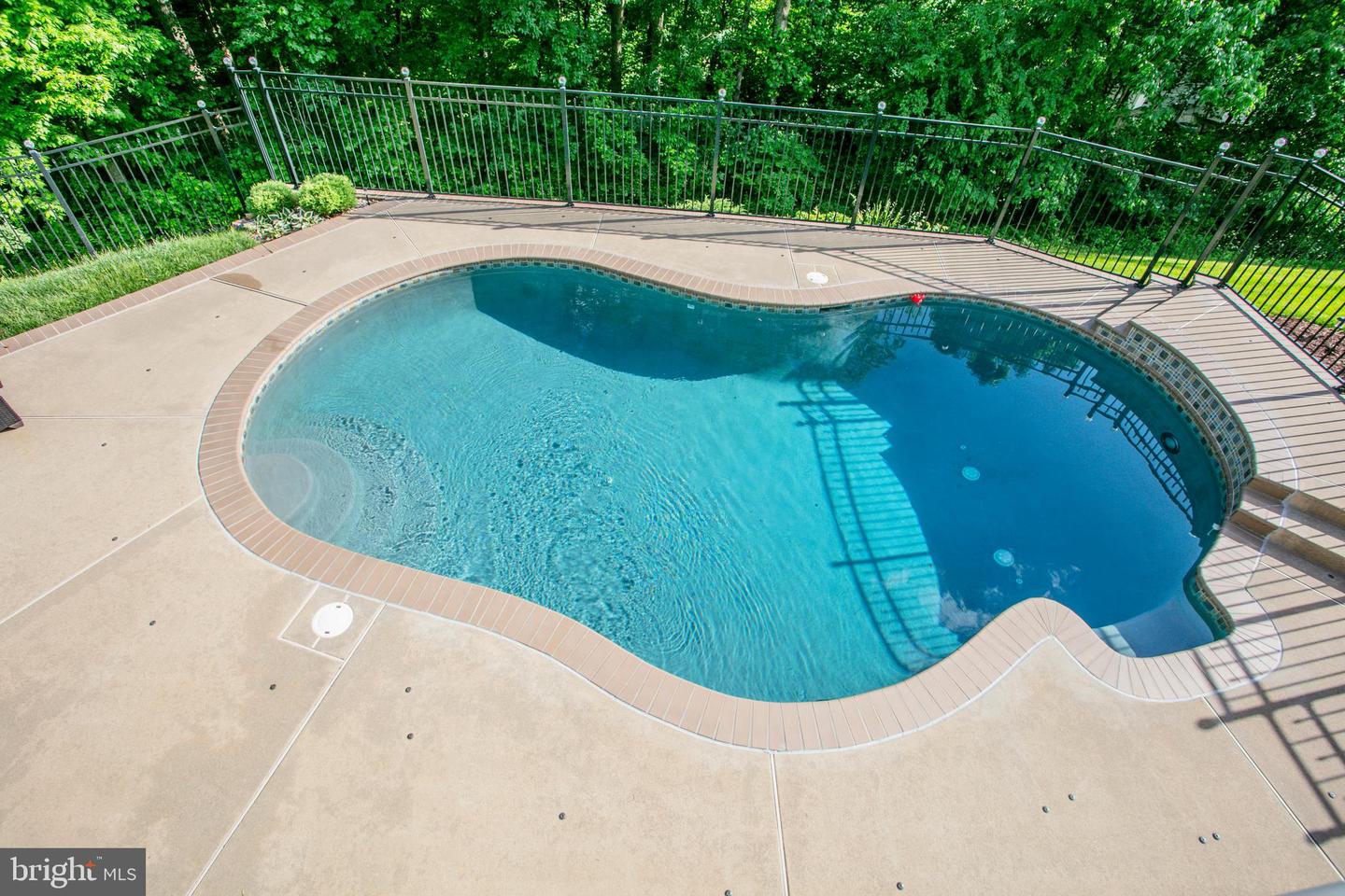 14800 GREEN POST CT, CENTREVILLE, Virginia 20121, 6 Bedrooms Bedrooms, ,4 BathroomsBathrooms,Residential,For sale,14800 GREEN POST CT,VAFX2240960 MLS # VAFX2240960