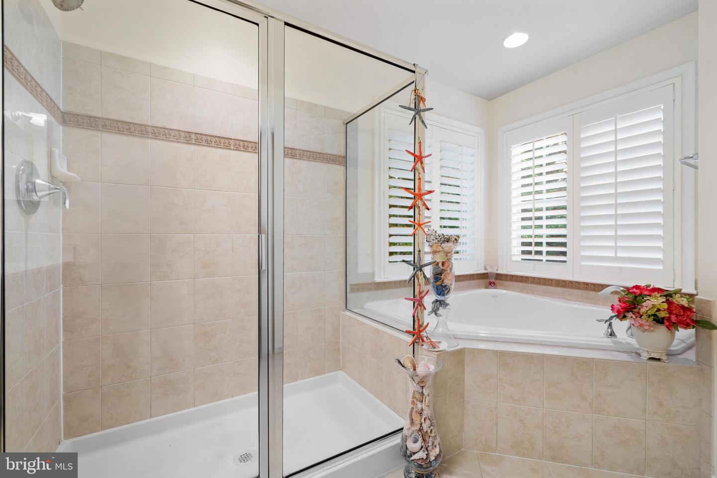 20390 CENTER BROOK SQ, STERLING, Virginia 20165, 3 Bedrooms Bedrooms, ,2 BathroomsBathrooms,Residential,For sale,20390 CENTER BROOK SQ,VALO2096514 MLS # VALO2096514