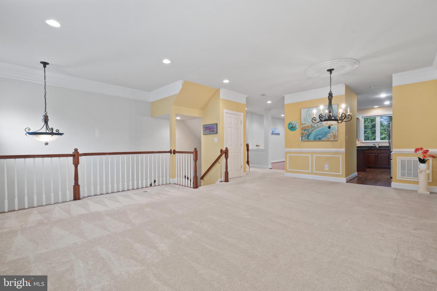 20390 CENTER BROOK SQ, STERLING, Virginia 20165, 3 Bedrooms Bedrooms, ,2 BathroomsBathrooms,Residential,For sale,20390 CENTER BROOK SQ,VALO2096514 MLS # VALO2096514