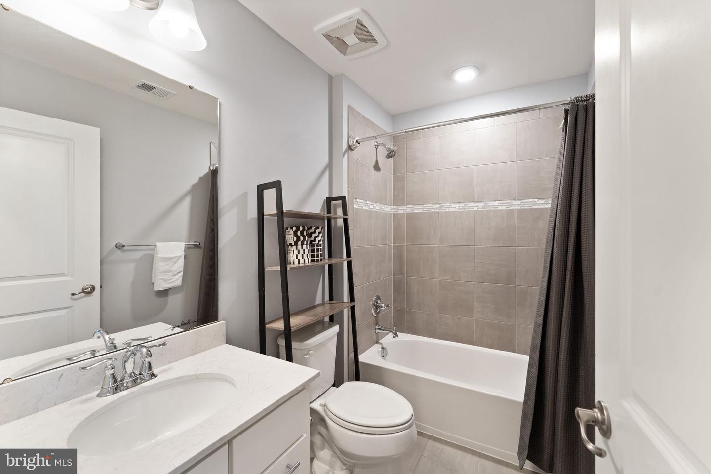 22313 TEES TER, ASHBURN, Virginia 20148, 4 Bedrooms Bedrooms, ,4 BathroomsBathrooms,Residential,For sale,22313 TEES TER,VALO2096580 MLS # VALO2096580