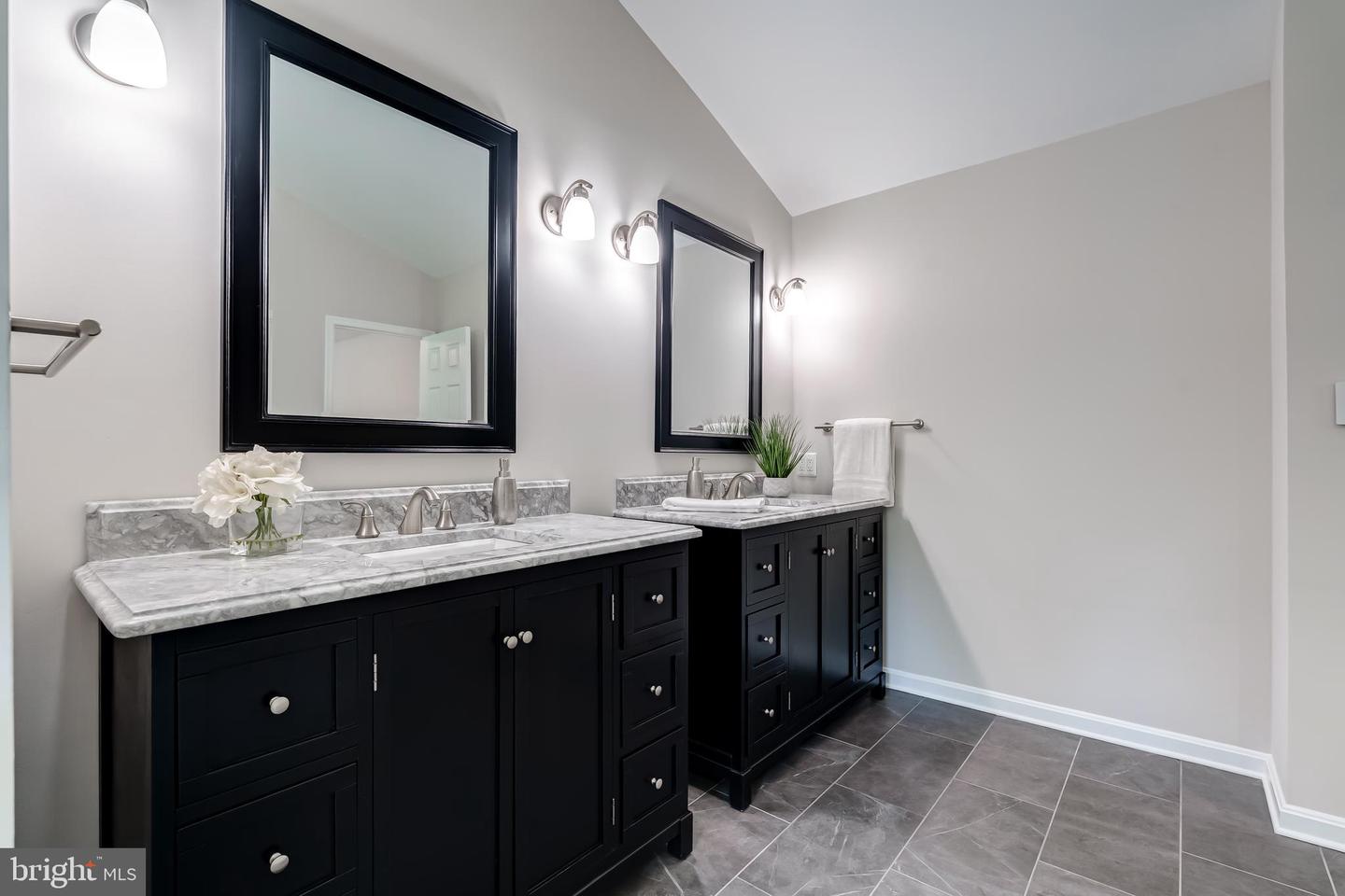 47175 CHAMBLISS CT, STERLING, Virginia 20165, 5 Bedrooms Bedrooms, ,3 BathroomsBathrooms,Residential,For sale,47175 CHAMBLISS CT,VALO2096594 MLS # VALO2096594