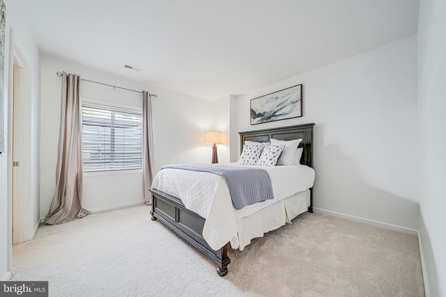 40976 MAPLEHURST DR, ALDIE, Virginia 20105, 7 Bedrooms Bedrooms, ,5 BathroomsBathrooms,Residential,For sale,40976 MAPLEHURST DR,VALO2096622 MLS # VALO2096622