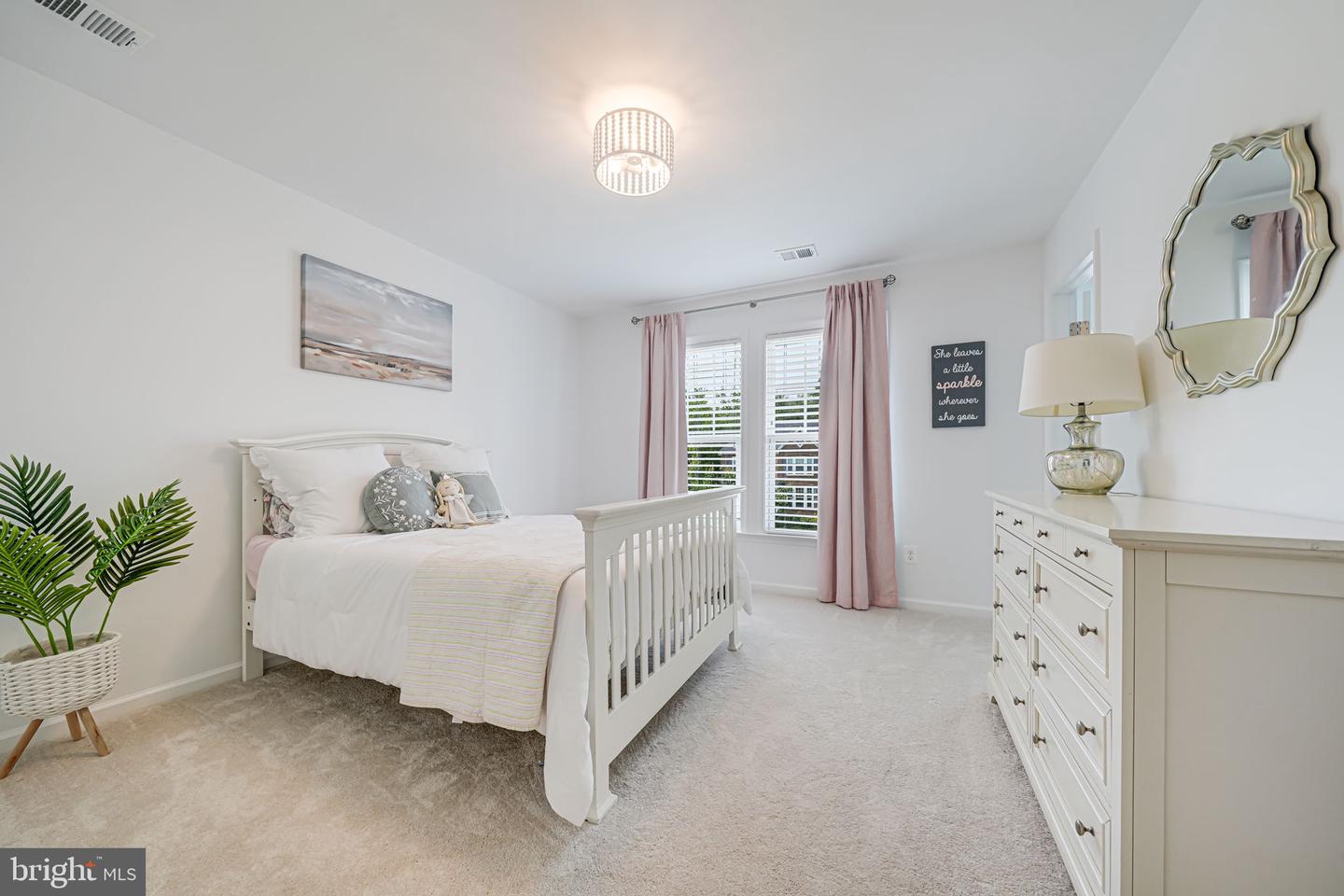 40976 MAPLEHURST DR, ALDIE, Virginia 20105, 7 Bedrooms Bedrooms, ,5 BathroomsBathrooms,Residential,For sale,40976 MAPLEHURST DR,VALO2096622 MLS # VALO2096622