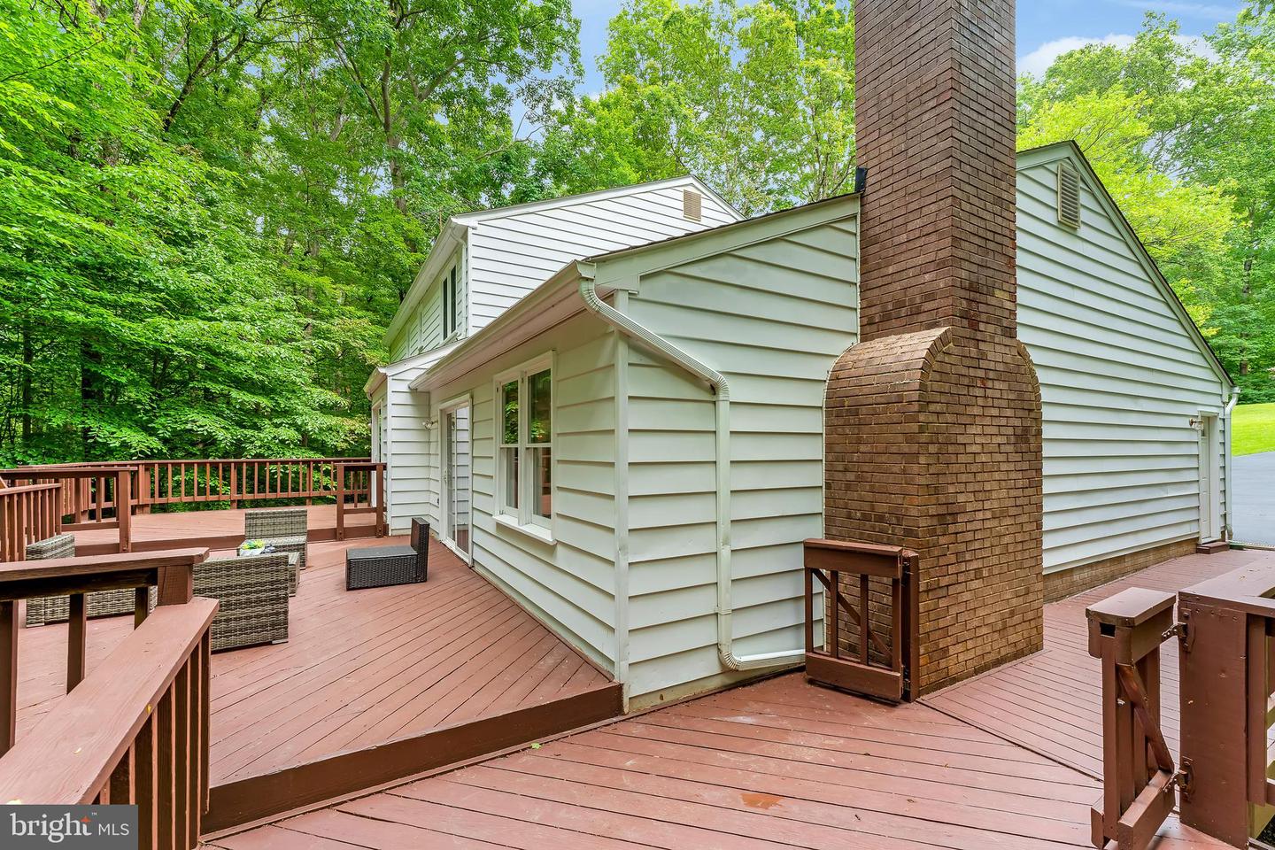 11316 ROBERT CARTER RD, FAIRFAX STATION, Virginia 22039, 6 Bedrooms Bedrooms, ,3 BathroomsBathrooms,Residential,For sale,11316 ROBERT CARTER RD,VAFX2241180 MLS # VAFX2241180