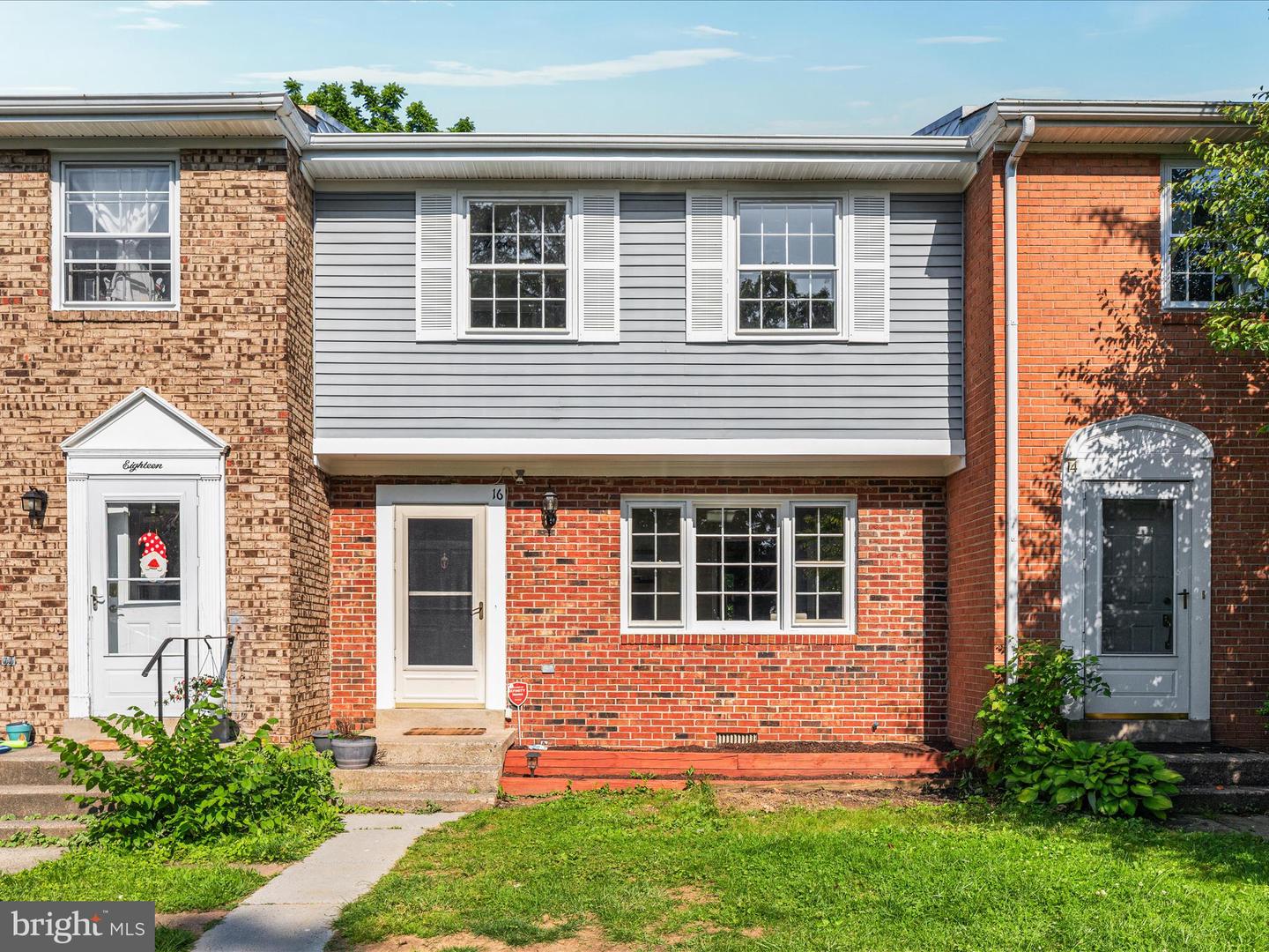 16 SYDNOR ST, HAMILTON, Virginia 20158, 3 Bedrooms Bedrooms, ,2 BathroomsBathrooms,Residential,For sale,16 SYDNOR ST,VALO2096658 MLS # VALO2096658