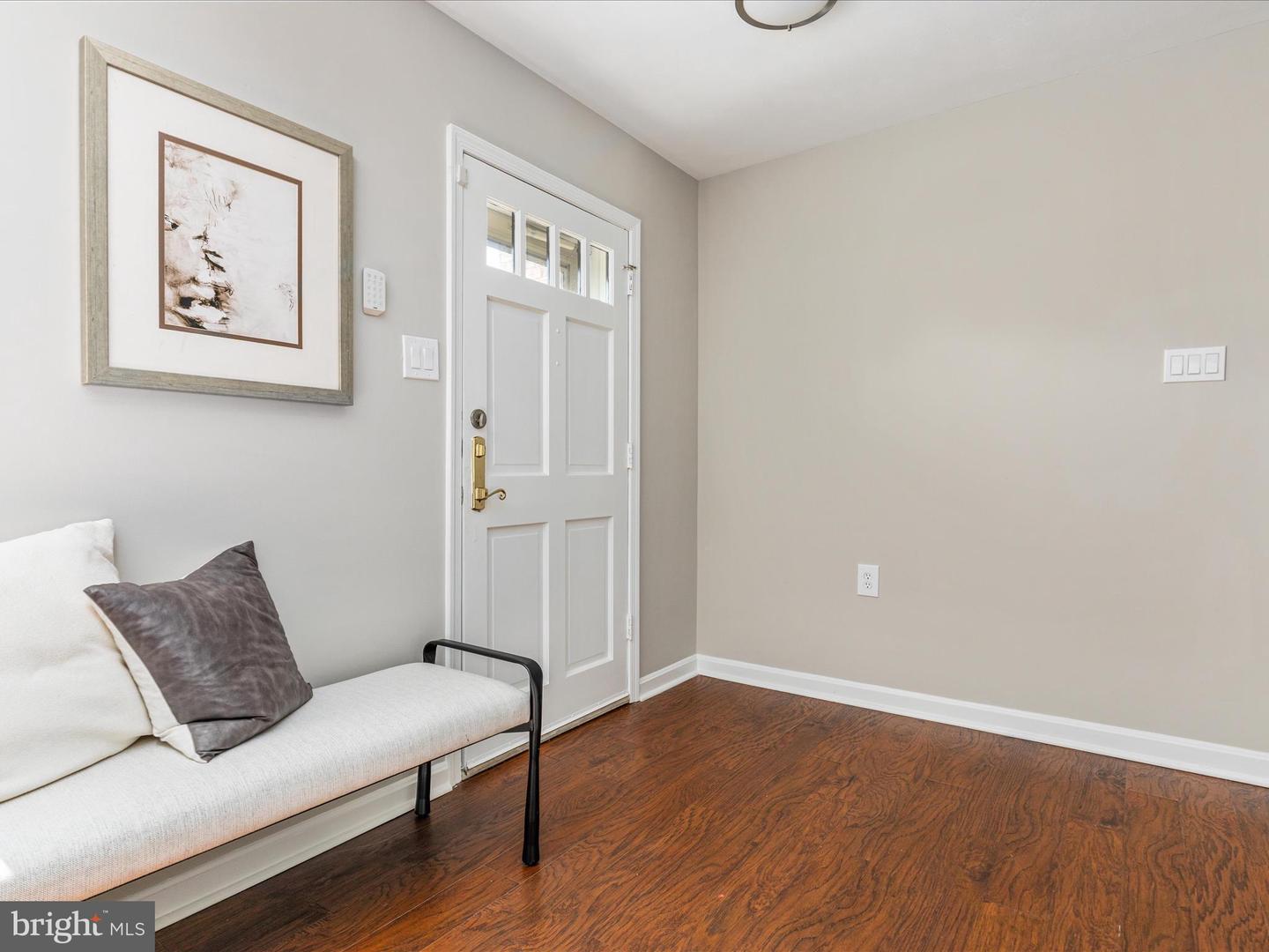16 SYDNOR ST, HAMILTON, Virginia 20158, 3 Bedrooms Bedrooms, ,2 BathroomsBathrooms,Residential,For sale,16 SYDNOR ST,VALO2096658 MLS # VALO2096658