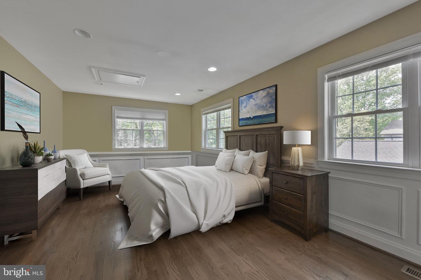 304 N LINCOLN AVE, STERLING, Virginia 20164, 5 Bedrooms Bedrooms, ,3 BathroomsBathrooms,Residential,For sale,304 N LINCOLN AVE,VALO2096674 MLS # VALO2096674