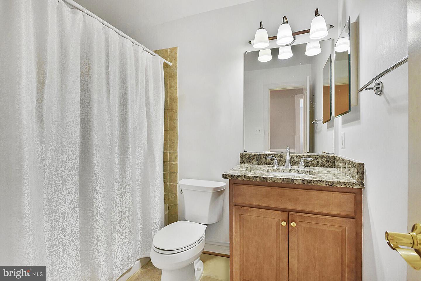 304 N LINCOLN AVE, STERLING, Virginia 20164, 5 Bedrooms Bedrooms, ,3 BathroomsBathrooms,Residential,For sale,304 N LINCOLN AVE,VALO2096674 MLS # VALO2096674