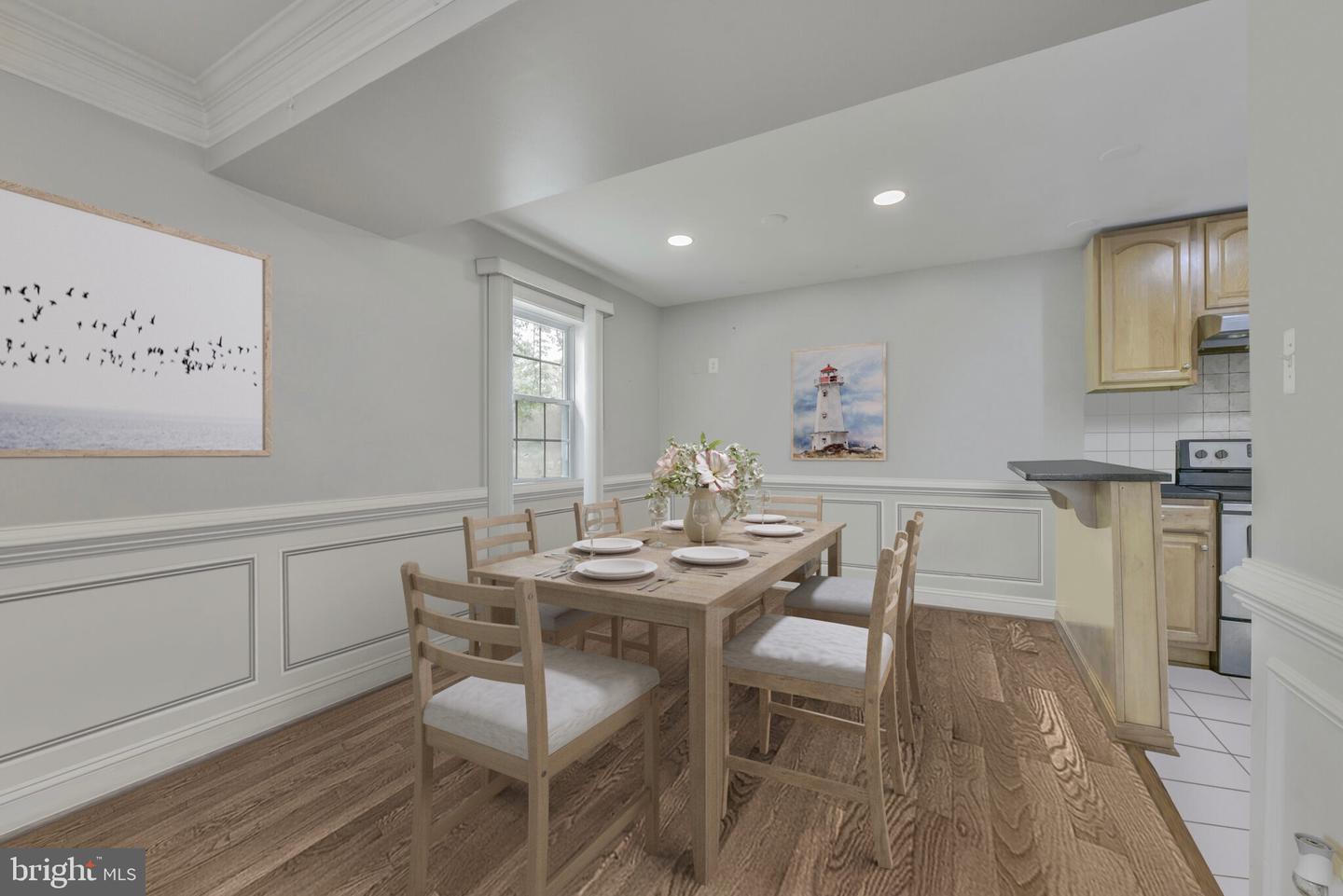 304 N LINCOLN AVE, STERLING, Virginia 20164, 5 Bedrooms Bedrooms, ,3 BathroomsBathrooms,Residential,For sale,304 N LINCOLN AVE,VALO2096674 MLS # VALO2096674