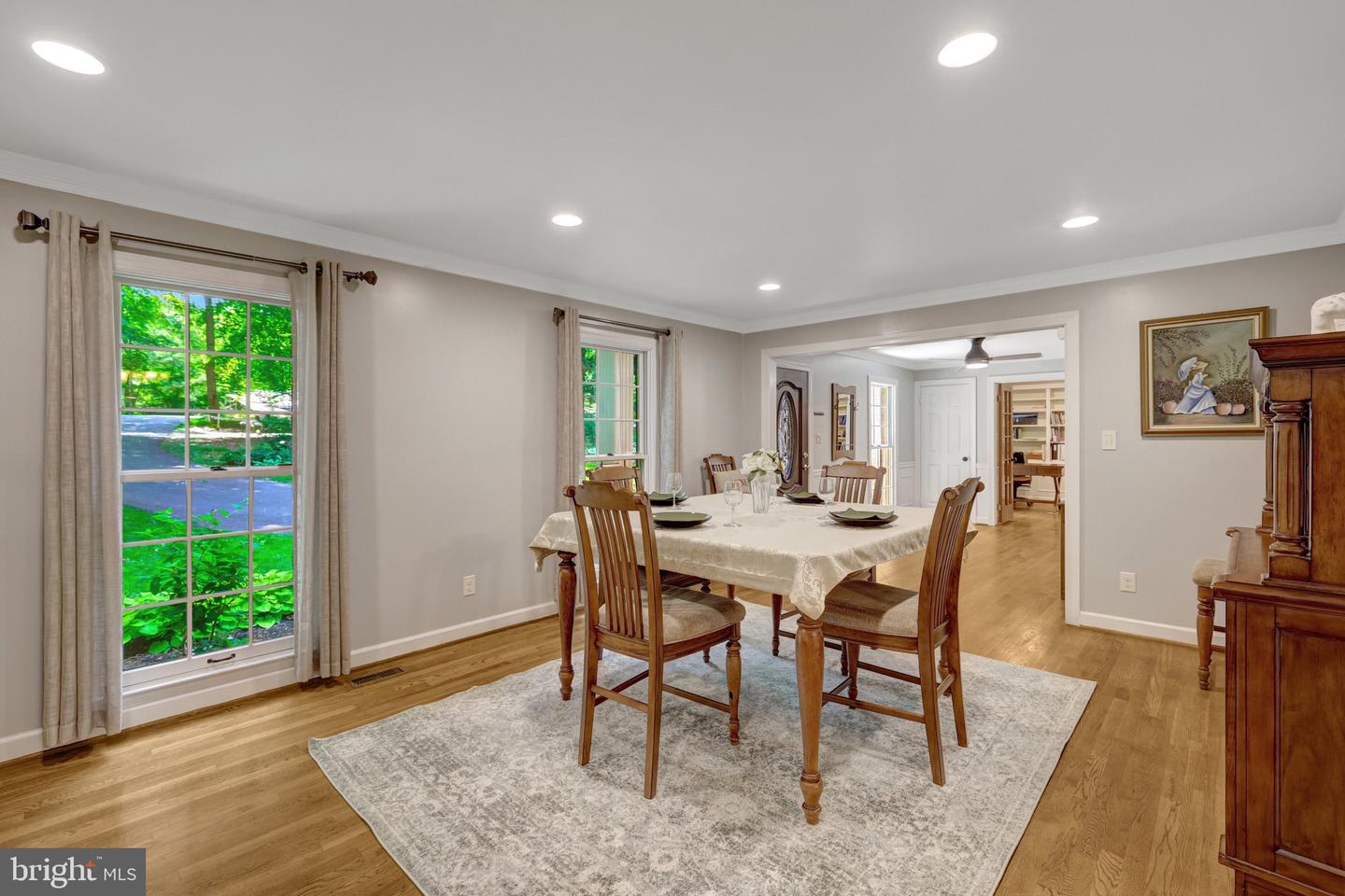 10050 HAMPTON RD, FAIRFAX STATION, Virginia 22039, 4 Bedrooms Bedrooms, 13 Rooms Rooms,3 BathroomsBathrooms,Residential,For sale,10050 HAMPTON RD,VAFX2241340 MLS # VAFX2241340