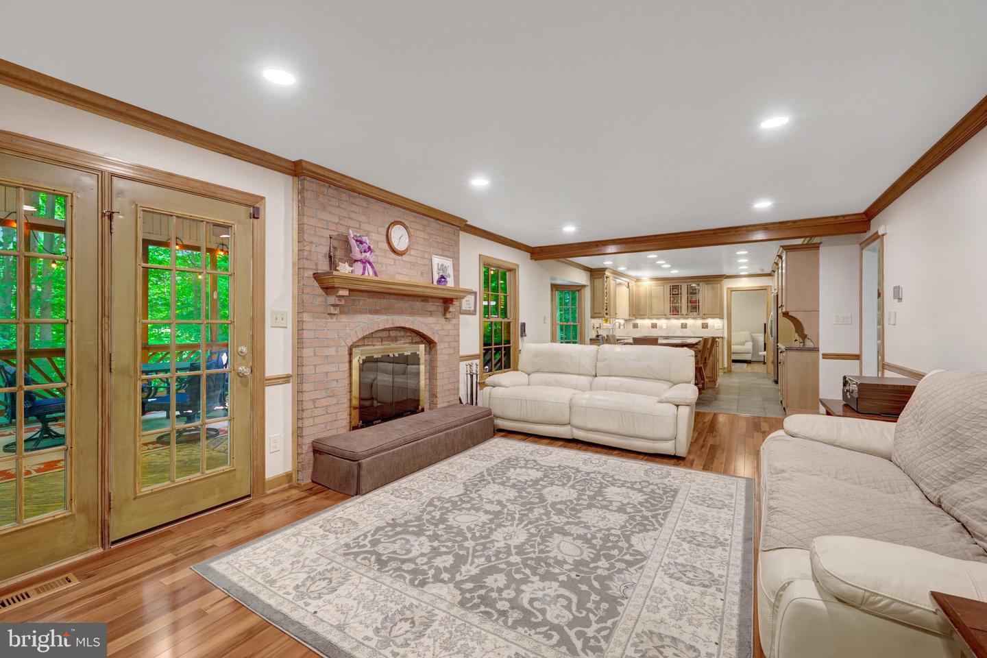 10050 HAMPTON RD, FAIRFAX STATION, Virginia 22039, 4 Bedrooms Bedrooms, 13 Rooms Rooms,3 BathroomsBathrooms,Residential,For sale,10050 HAMPTON RD,VAFX2241340 MLS # VAFX2241340