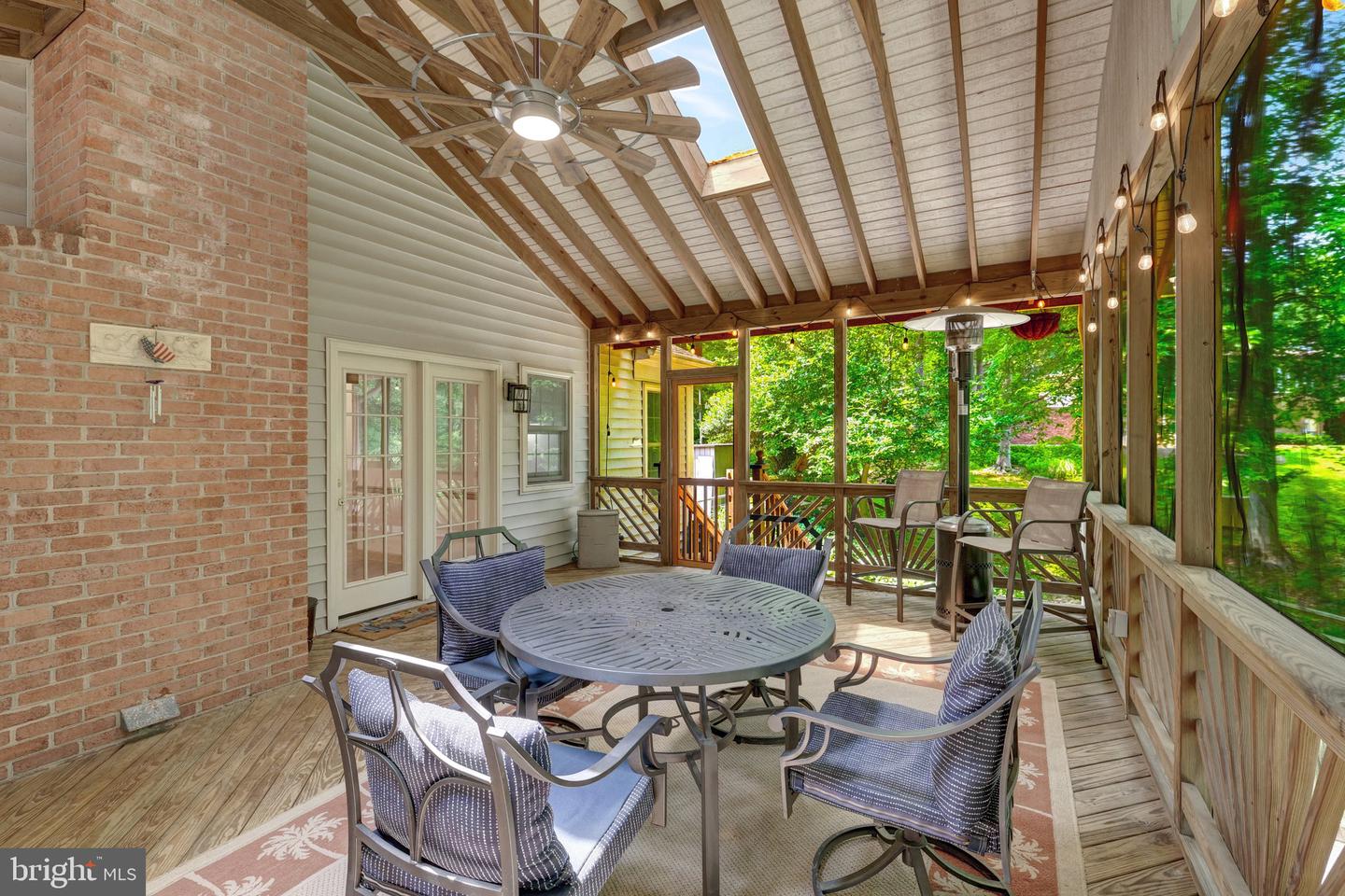 10050 HAMPTON RD, FAIRFAX STATION, Virginia 22039, 4 Bedrooms Bedrooms, 13 Rooms Rooms,3 BathroomsBathrooms,Residential,For sale,10050 HAMPTON RD,VAFX2241340 MLS # VAFX2241340