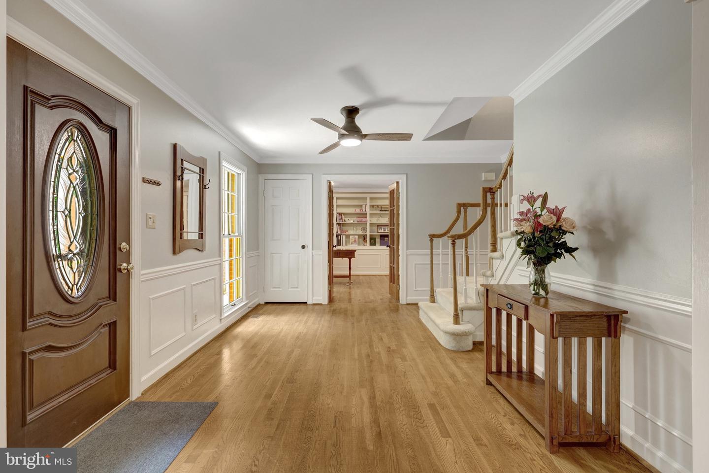 10050 HAMPTON RD, FAIRFAX STATION, Virginia 22039, 4 Bedrooms Bedrooms, 13 Rooms Rooms,3 BathroomsBathrooms,Residential,For sale,10050 HAMPTON RD,VAFX2241340 MLS # VAFX2241340