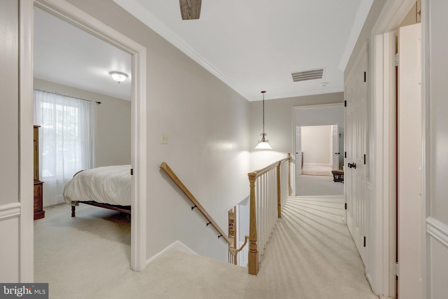 10050 HAMPTON RD, FAIRFAX STATION, Virginia 22039, 4 Bedrooms Bedrooms, 13 Rooms Rooms,3 BathroomsBathrooms,Residential,For sale,10050 HAMPTON RD,VAFX2241340 MLS # VAFX2241340