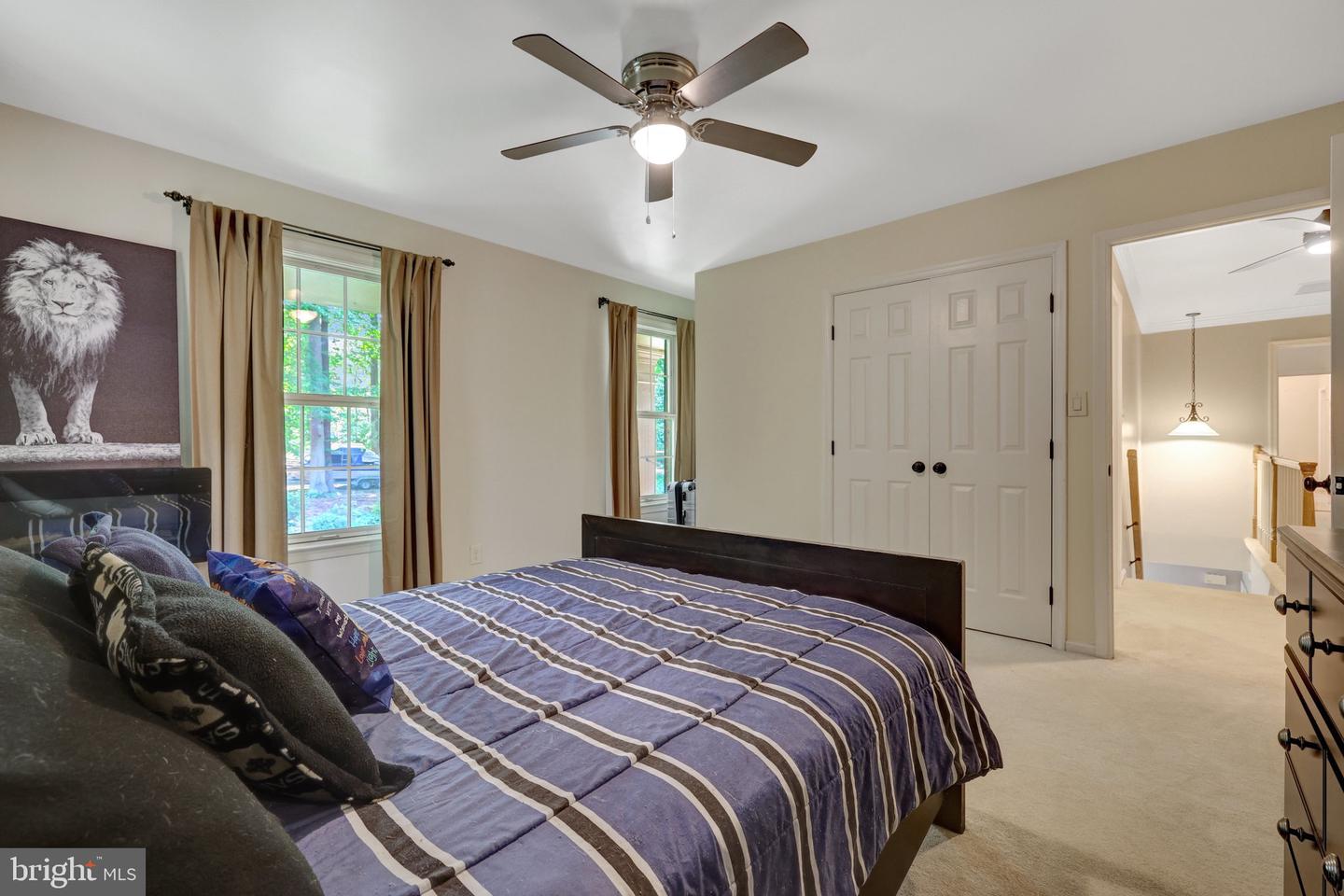 10050 HAMPTON RD, FAIRFAX STATION, Virginia 22039, 4 Bedrooms Bedrooms, 13 Rooms Rooms,3 BathroomsBathrooms,Residential,For sale,10050 HAMPTON RD,VAFX2241340 MLS # VAFX2241340
