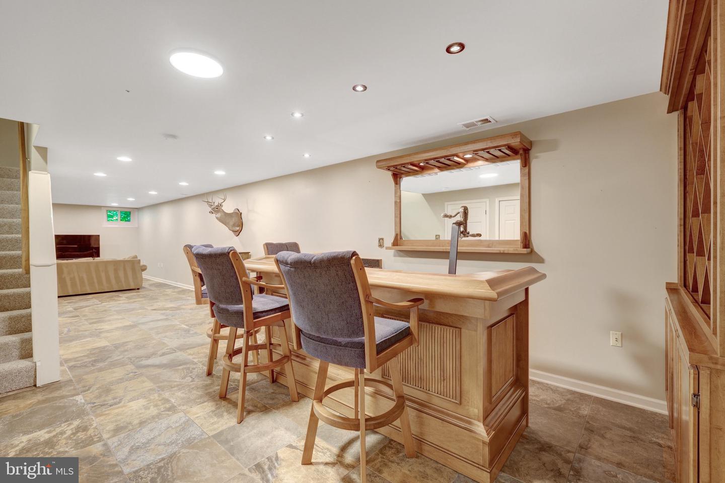 10050 HAMPTON RD, FAIRFAX STATION, Virginia 22039, 4 Bedrooms Bedrooms, 13 Rooms Rooms,3 BathroomsBathrooms,Residential,For sale,10050 HAMPTON RD,VAFX2241340 MLS # VAFX2241340
