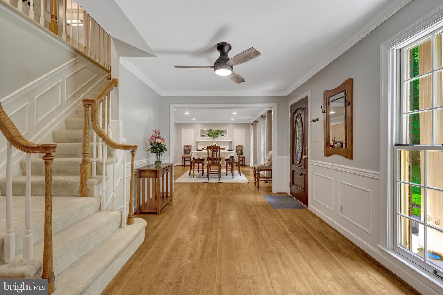 10050 HAMPTON RD, FAIRFAX STATION, Virginia 22039, 4 Bedrooms Bedrooms, 13 Rooms Rooms,3 BathroomsBathrooms,Residential,For sale,10050 HAMPTON RD,VAFX2241340 MLS # VAFX2241340