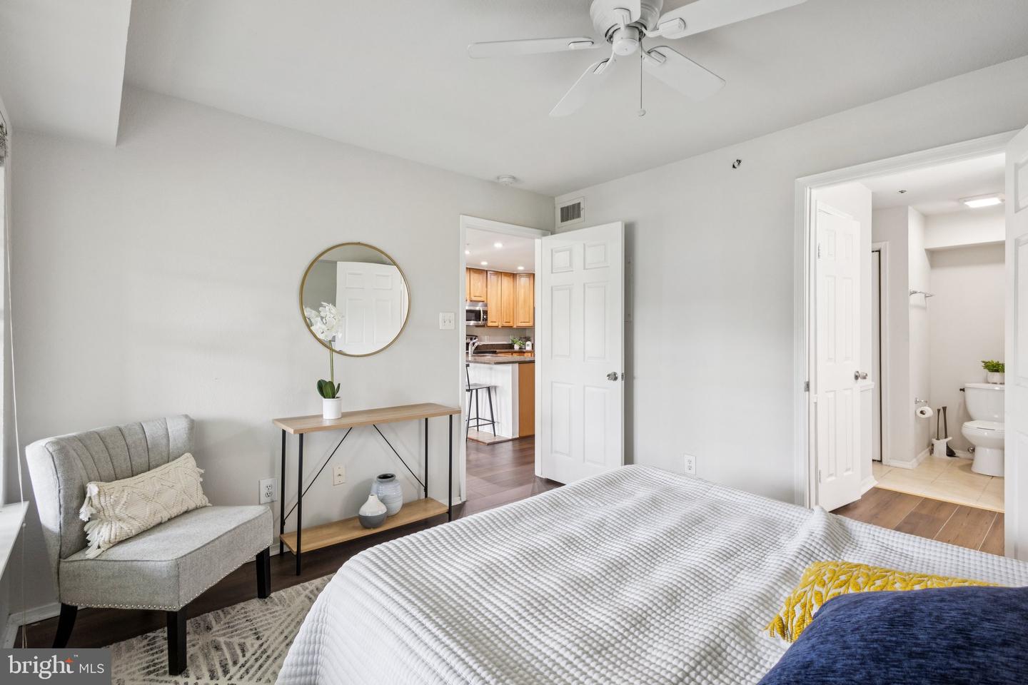 3315 WYNDHAM CIR #3223, ALEXANDRIA, Virginia 22302, 1 Bedroom Bedrooms, ,1 BathroomBathrooms,Residential,For sale,3315 WYNDHAM CIR #3223,VAAX2045442 MLS # VAAX2045442