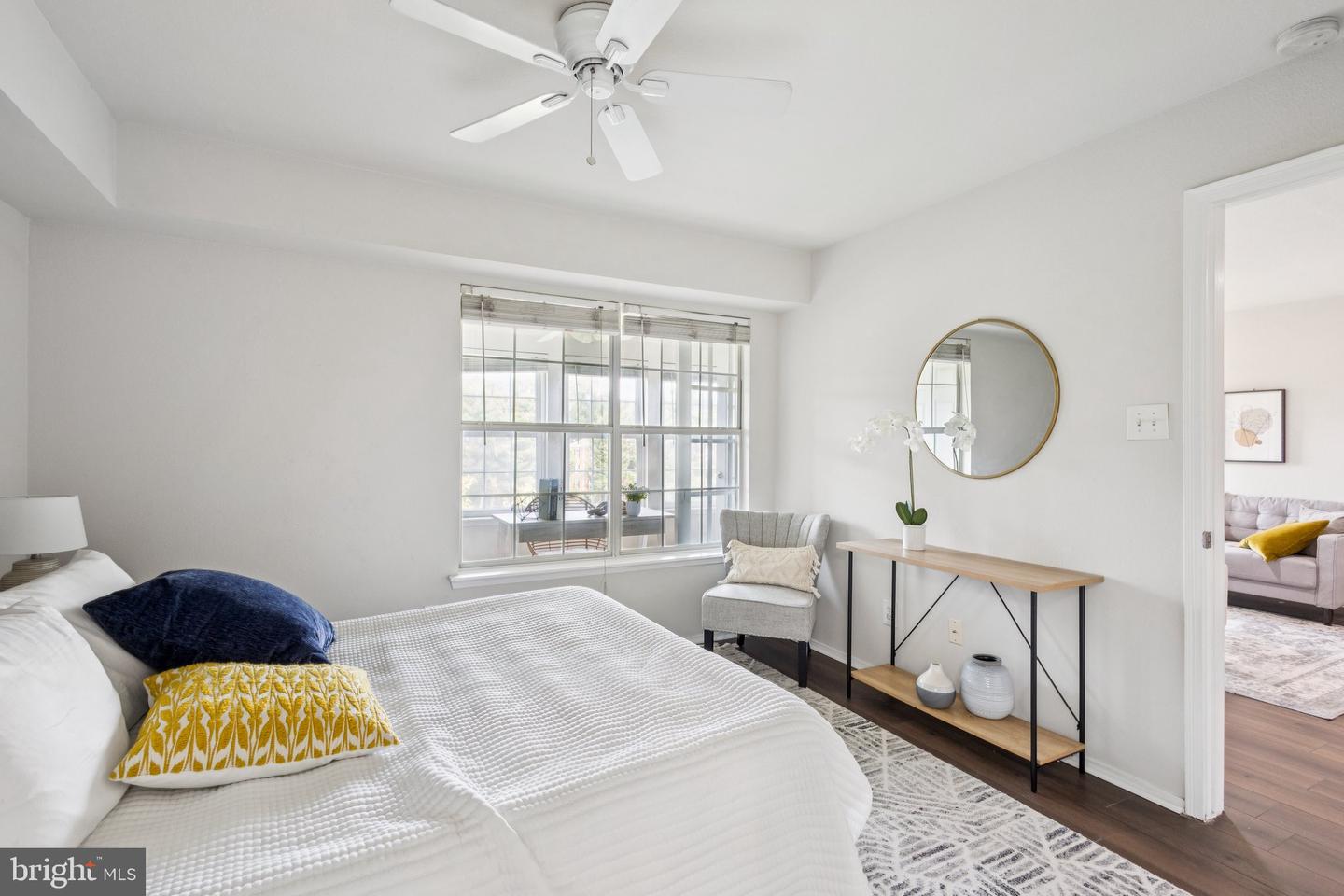 3315 WYNDHAM CIR #3223, ALEXANDRIA, Virginia 22302, 1 Bedroom Bedrooms, ,1 BathroomBathrooms,Residential,For sale,3315 WYNDHAM CIR #3223,VAAX2045442 MLS # VAAX2045442