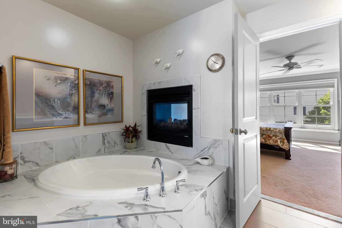 9146 RIBBON FALLS LOOP, BRISTOW, Virginia 20136, 4 Bedrooms Bedrooms, ,2 BathroomsBathrooms,Residential,For sale,9146 RIBBON FALLS LOOP,VAPW2094940 MLS # VAPW2094940