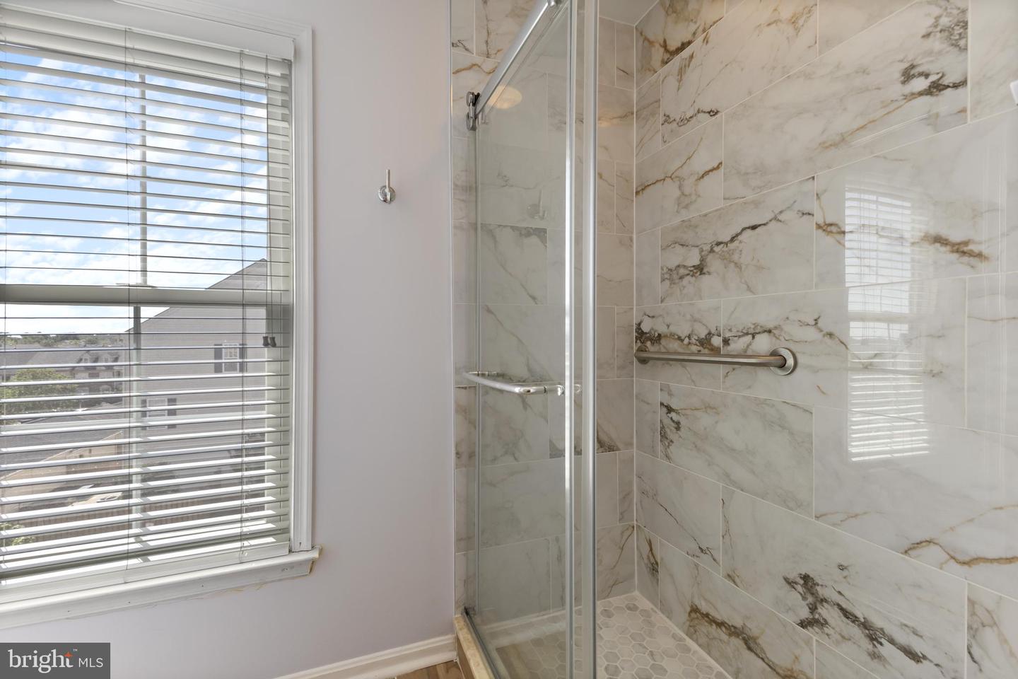 9146 RIBBON FALLS LOOP, BRISTOW, Virginia 20136, 4 Bedrooms Bedrooms, ,2 BathroomsBathrooms,Residential,For sale,9146 RIBBON FALLS LOOP,VAPW2094940 MLS # VAPW2094940