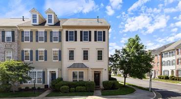 9146 RIBBON FALLS LOOP, BRISTOW, Virginia 20136, 4 Bedrooms Bedrooms, ,2 BathroomsBathrooms,Residential,For sale,9146 RIBBON FALLS LOOP,VAPW2094940 MLS # VAPW2094940