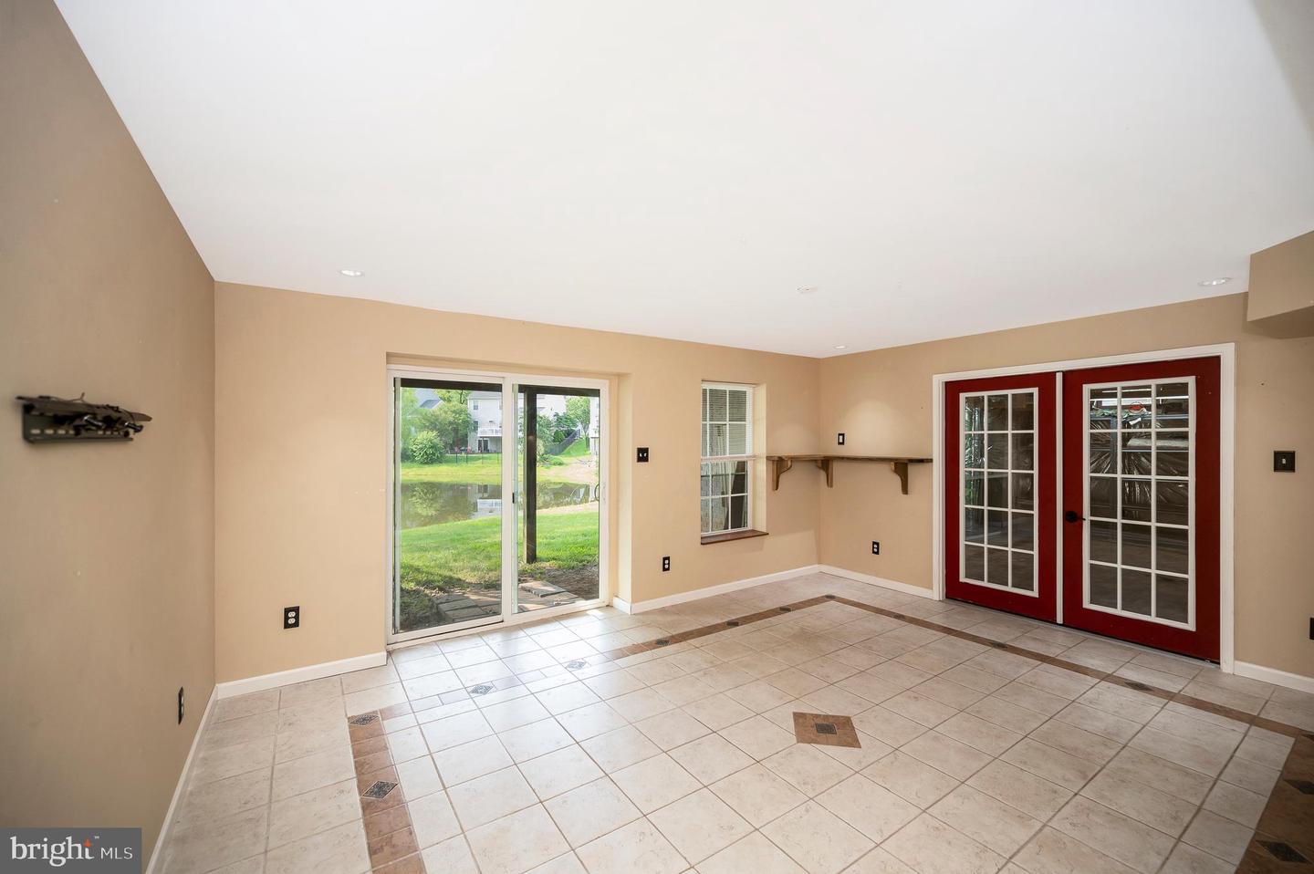 3308 BOATHOUSE RD, WARRENTON, Virginia 20187, 4 Bedrooms Bedrooms, ,3 BathroomsBathrooms,Residential,For sale,3308 BOATHOUSE RD,VAFQ2016676 MLS # VAFQ2016676