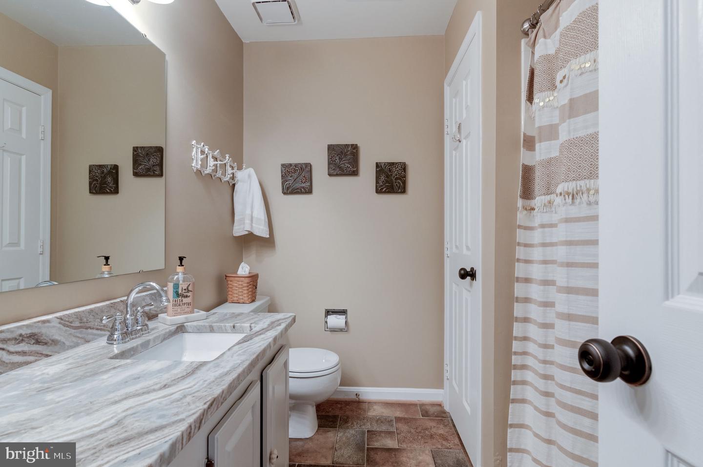 13518 CANADA GOOSE CT, CLIFTON, Virginia 20124, 3 Bedrooms Bedrooms, ,3 BathroomsBathrooms,Residential,For sale,13518 CANADA GOOSE CT,VAFX2241682 MLS # VAFX2241682