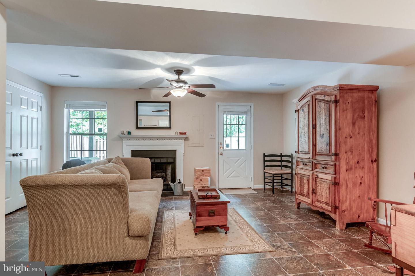 13518 CANADA GOOSE CT, CLIFTON, Virginia 20124, 3 Bedrooms Bedrooms, ,3 BathroomsBathrooms,Residential,For sale,13518 CANADA GOOSE CT,VAFX2241682 MLS # VAFX2241682