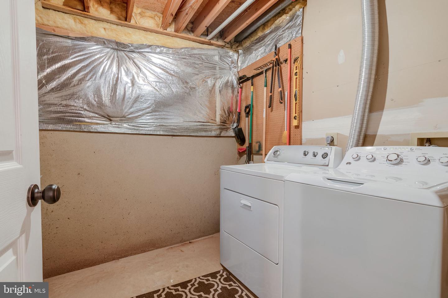 13518 CANADA GOOSE CT, CLIFTON, Virginia 20124, 3 Bedrooms Bedrooms, ,3 BathroomsBathrooms,Residential,For sale,13518 CANADA GOOSE CT,VAFX2241682 MLS # VAFX2241682