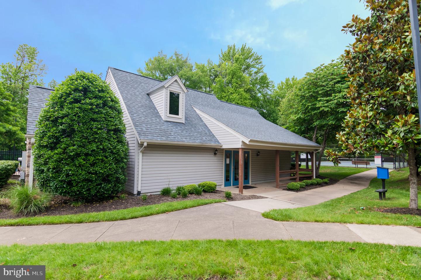 13518 CANADA GOOSE CT, CLIFTON, Virginia 20124, 3 Bedrooms Bedrooms, ,3 BathroomsBathrooms,Residential,For sale,13518 CANADA GOOSE CT,VAFX2241682 MLS # VAFX2241682
