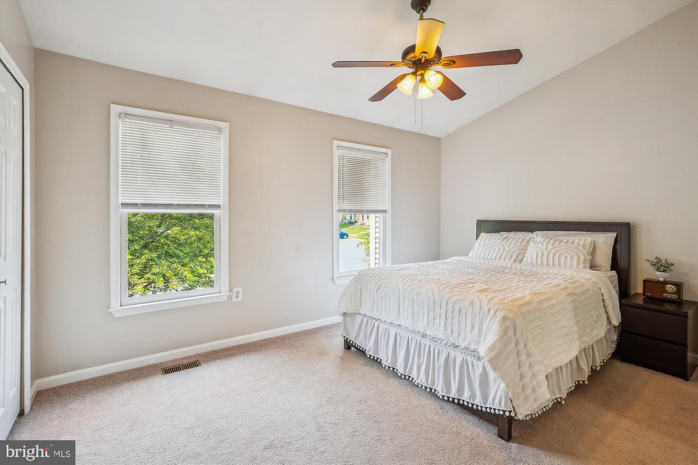 6309 MARY TODD CT, CENTREVILLE, Virginia 20121, 3 Bedrooms Bedrooms, ,3 BathroomsBathrooms,Residential,For sale,6309 MARY TODD CT,VAFX2241720 MLS # VAFX2241720