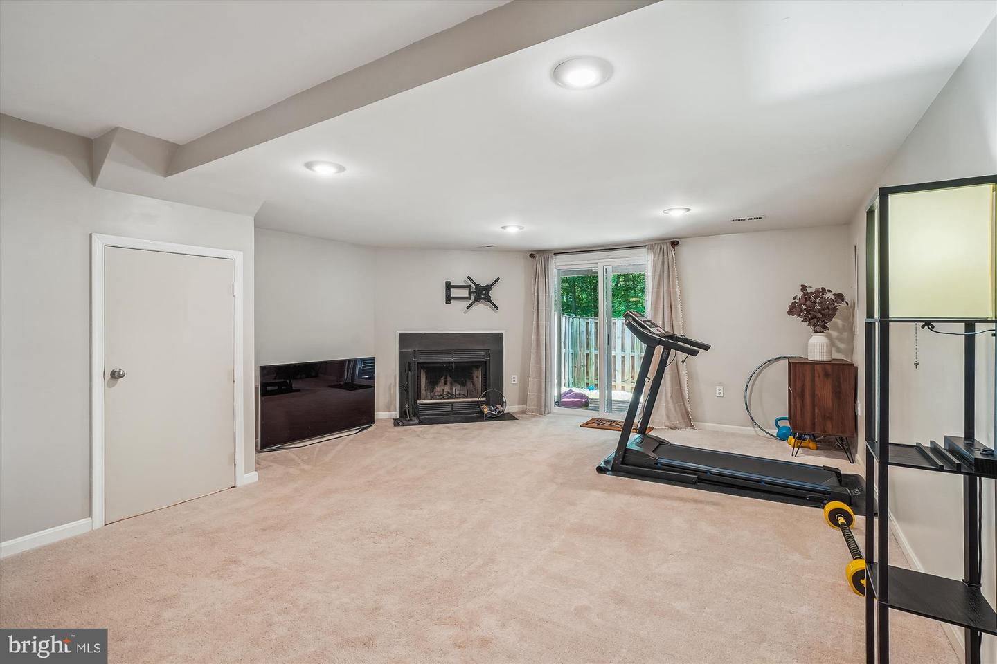 6309 MARY TODD CT, CENTREVILLE, Virginia 20121, 3 Bedrooms Bedrooms, ,3 BathroomsBathrooms,Residential,For sale,6309 MARY TODD CT,VAFX2241720 MLS # VAFX2241720